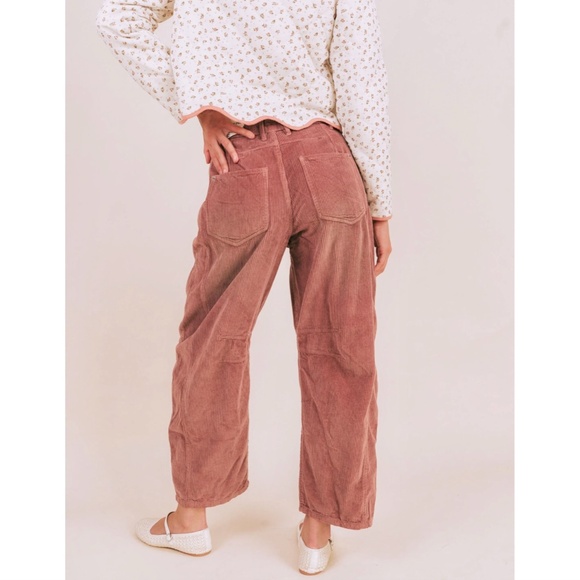 WE THE FREE Good Luck Mid Rise Corduroy Barrel Jeans in Withered Rose - 29 - Picture 3 of 15